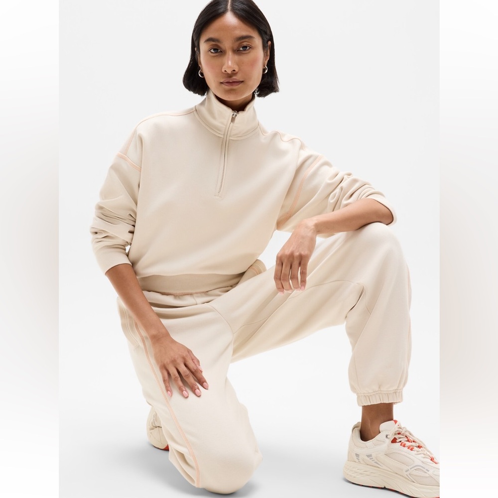 Athleta Forever Fleece 1/2 Zip High Hip Sweatshirt - Picture 2 of 10